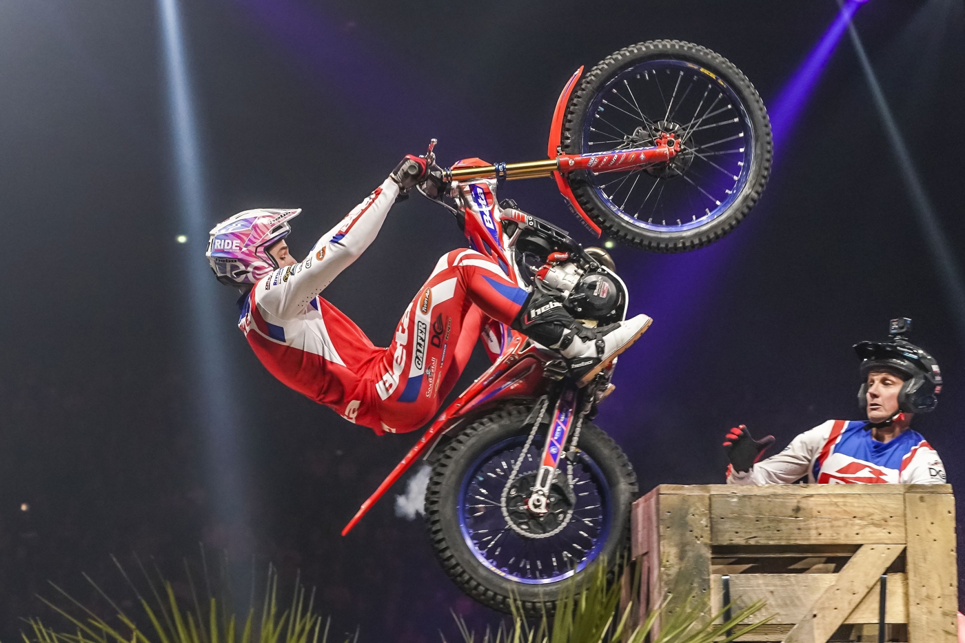 George Hemingway fait ses débuts à Leeds George Hemingway fait ses débuts à Leeds